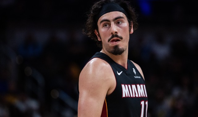 乐鱼leyu直播团队-斯波：哈克斯进攻不断为球队制造机会 对手变小阵容他就是优势点